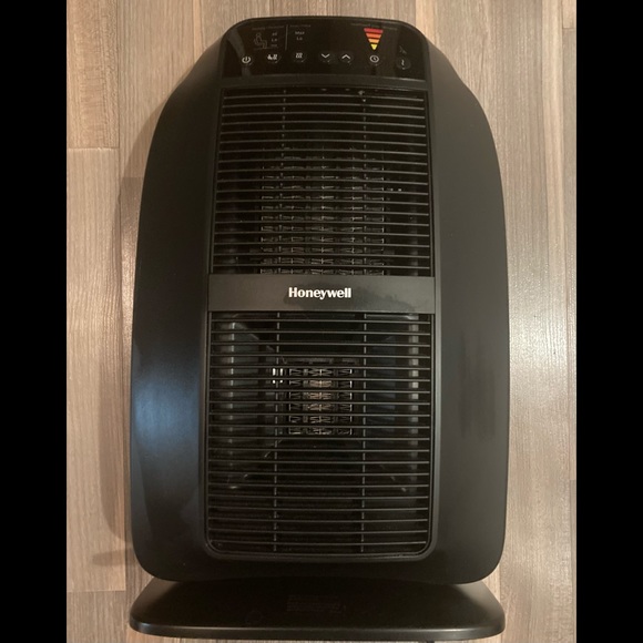 Honeywell HCE840BC HeatGenius™ Multizone Ceramic Space Heater (1500W) - Picture 5 of 5
